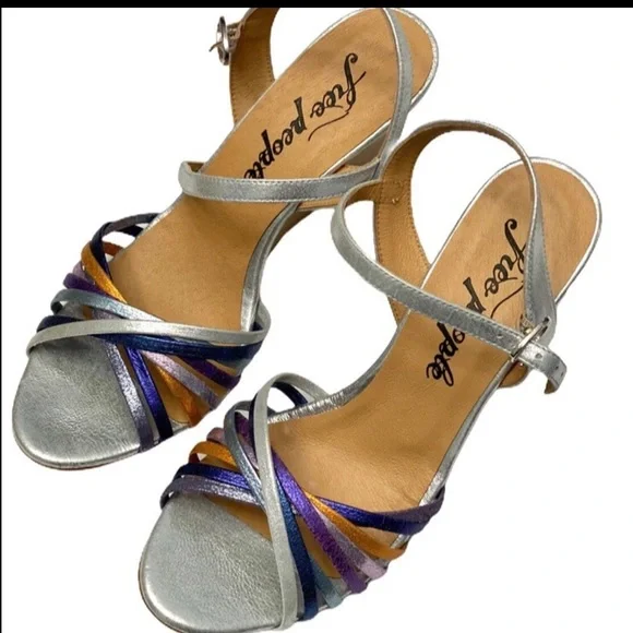 Free people wedge sandals! - Picture 3 of 4